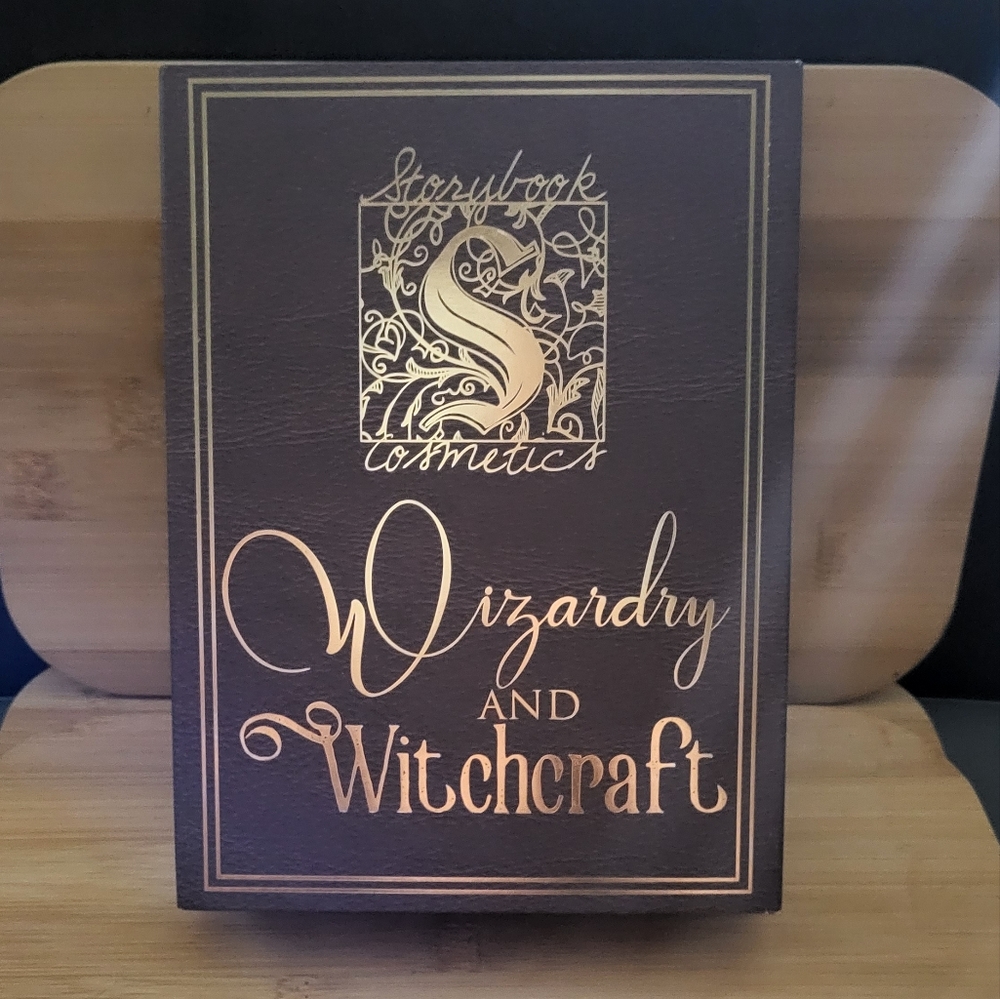 BNIB* Storybook Cosmetics Eye Palette